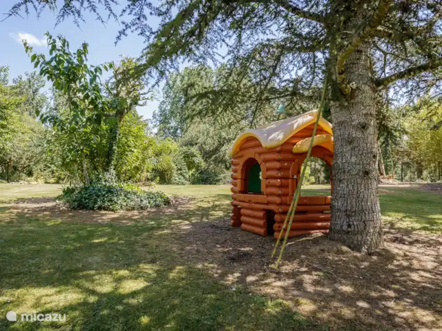 Tronquiere huren in Frankrijk, Dordogne, Lacropte - vakantiehuis Speeltoestellen