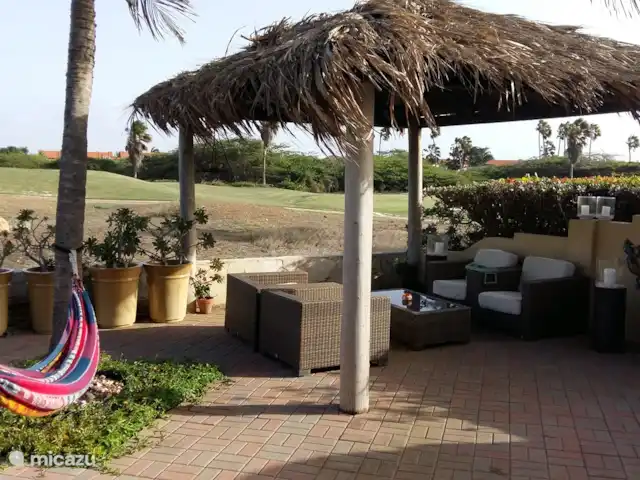 Lujosa villa con piscina privada en Aruba, Norte, Noord - villa Jardín con piscina privada y vistas al campo de golf