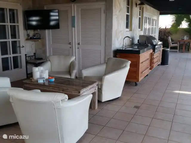 Lujosa villa con piscina privada en Aruba, Norte, Noord - villa Veranda con cocina al aire libre