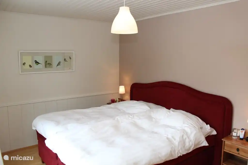 Dormitorio 1, arriba