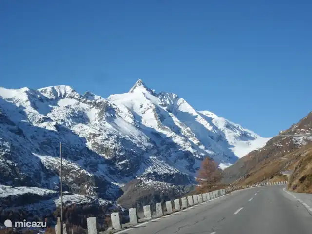 Zwei Tannen en Austria, Carintia, Grosskirchheim  - chalet Carretera alpina de Grossglockner