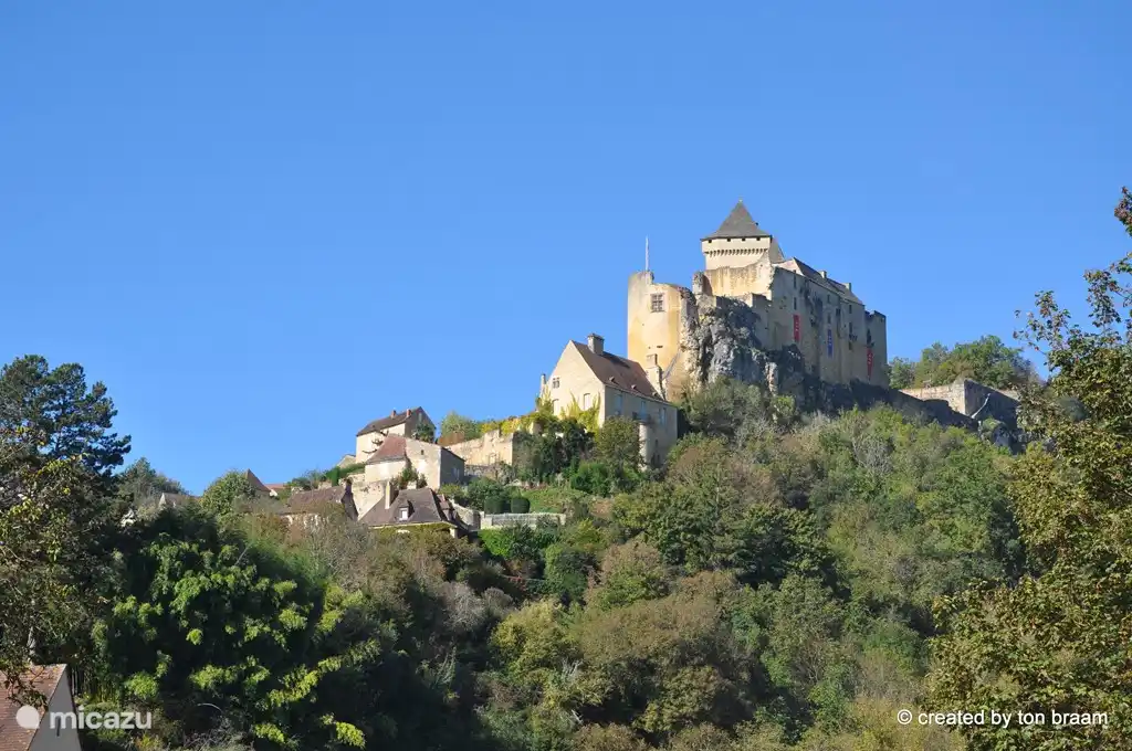Schloß Castelnaud. Ein schönes mittelalterliches Kriegsmuseum.