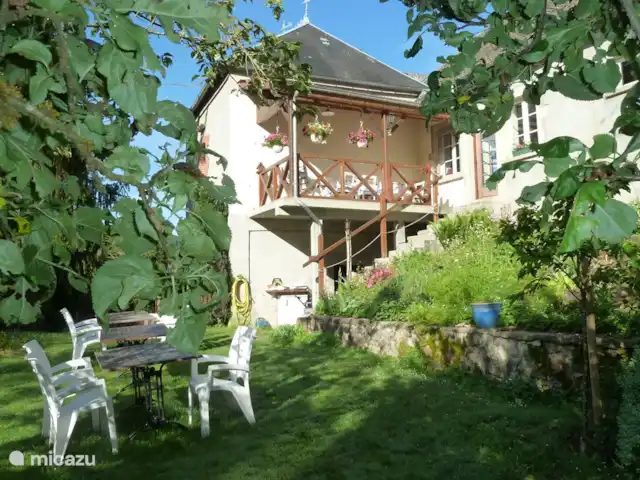 Relais de Chasse | France, Côte-d'Or, Voudenay - gîte / cottage Grand jardin avec beaucoup d'intimité, aucun voisin de l'autre côté de la rue