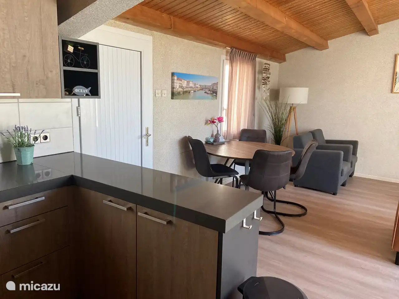 Kitchen and dining table