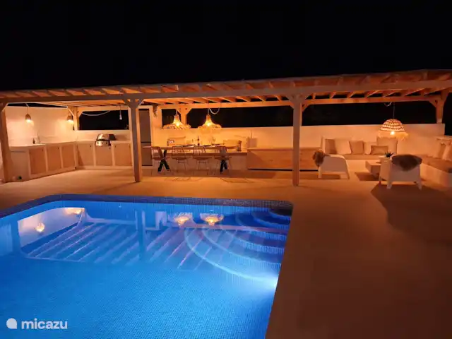 Villa Péndulo en España, Costa Blanca, Benissa - villa La piscina por la noche