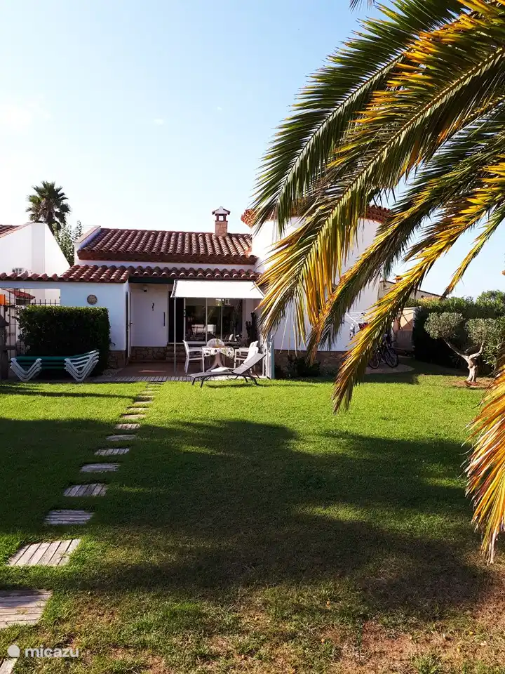 Casa El Zorro in Spanien, Costa Brava, Sant Pere Pescador - Ferienhaus