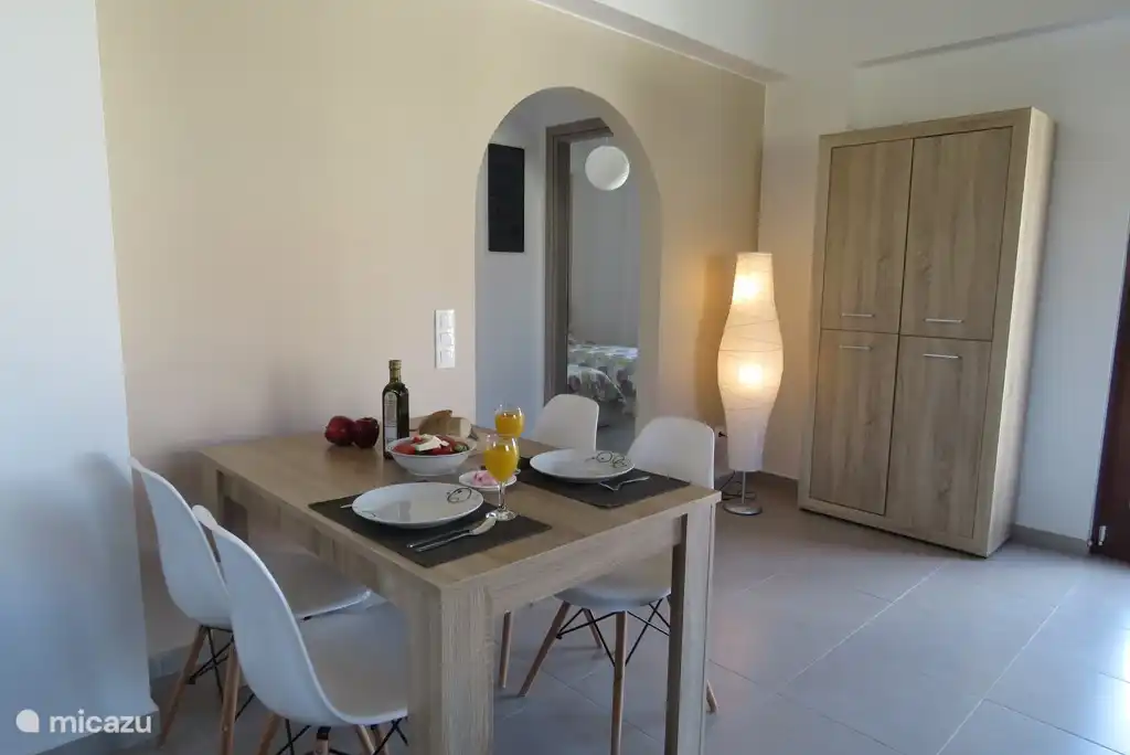 Sfeervol ingerichte woonruimte