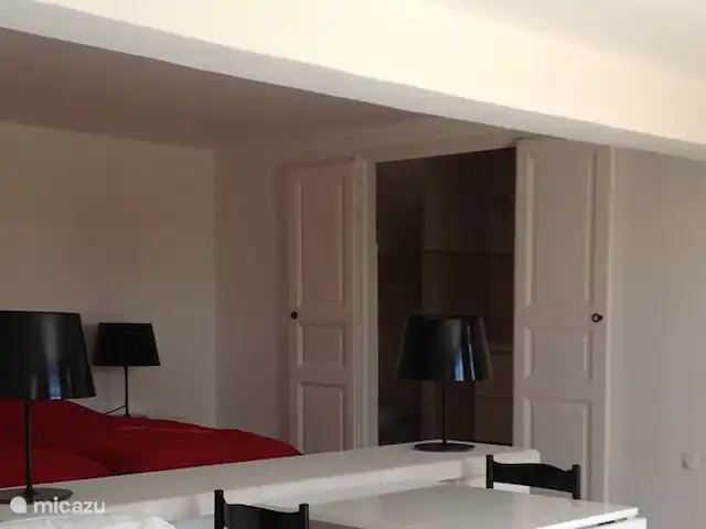 Studio spacieux au Mont Ventoux | France, Drôme, Montbrun-les-Bains - studio Salle de bain, avec toilettes, meubles de toilette et douche à l’italienne spacieuse