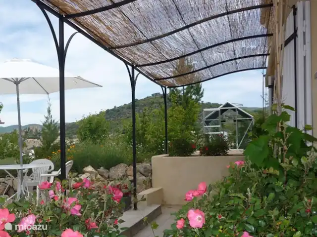 Studio spacieux au Mont Ventoux | France, Drôme, Montbrun-les-Bains - studio Terrasse