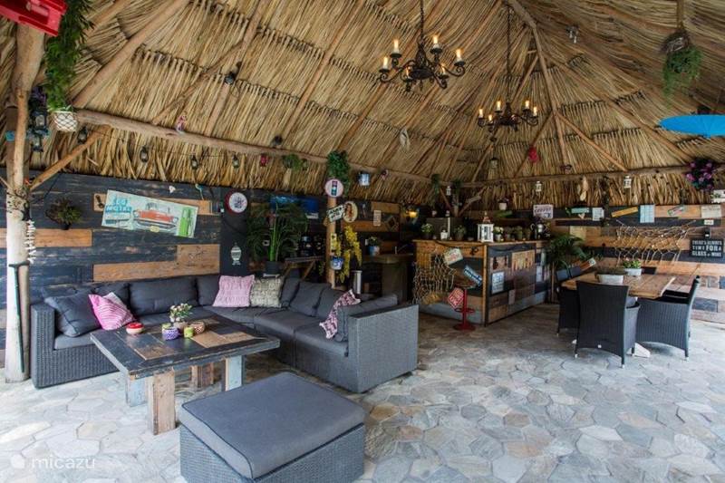 Vacation rental Curaçao, Banda Ariba (East), Jan Thiel Villa Villa Dushi greenhouse Bida