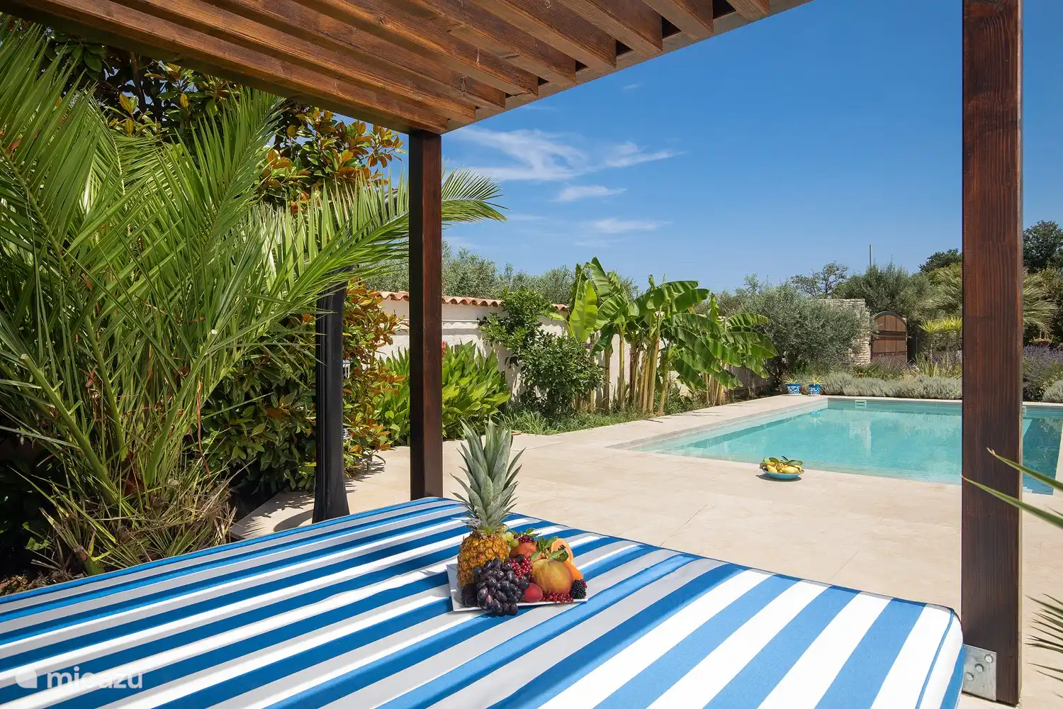 Cabaña grande y cómoda.