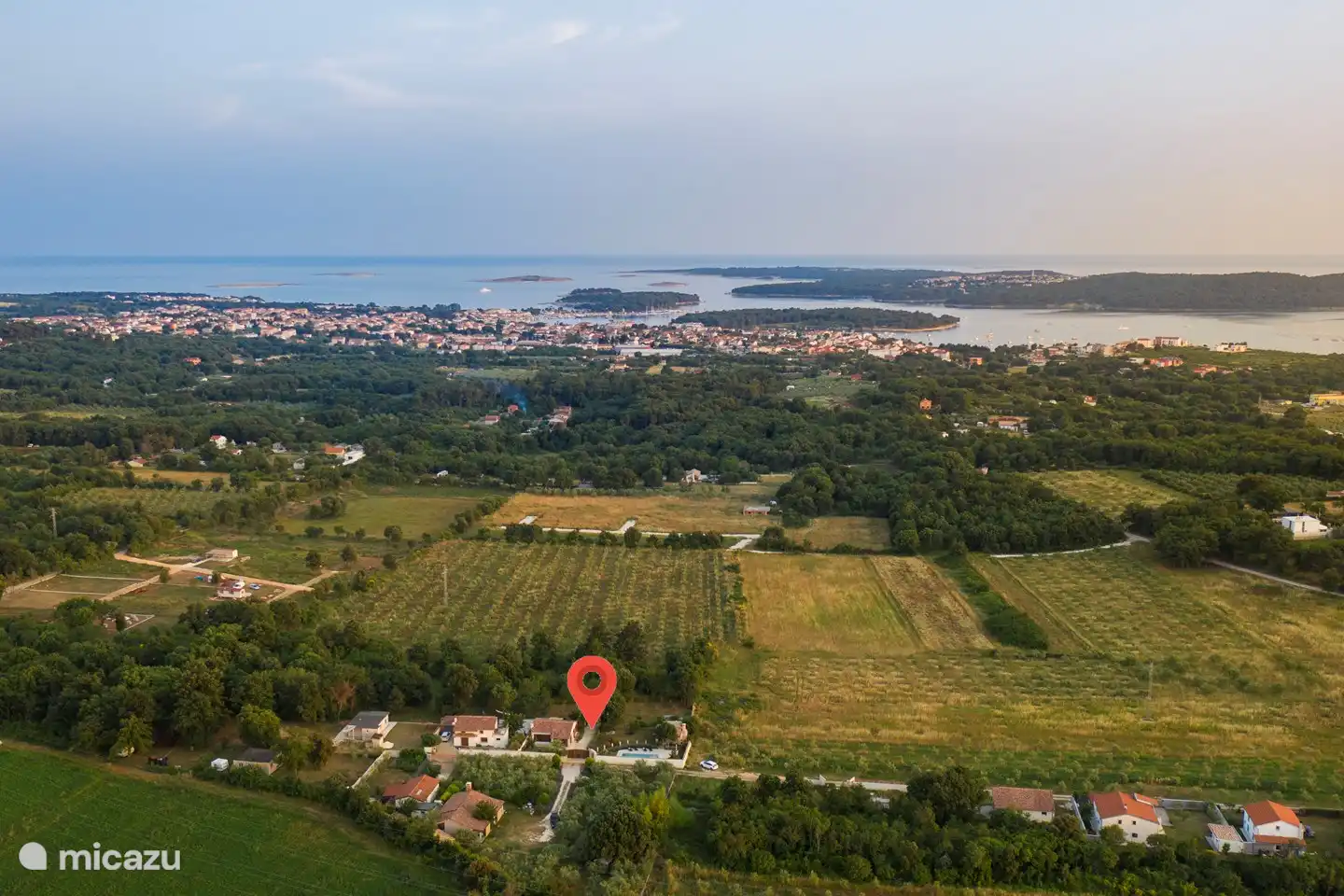 La distancia al mar se puede ver bien desde esta posición. 