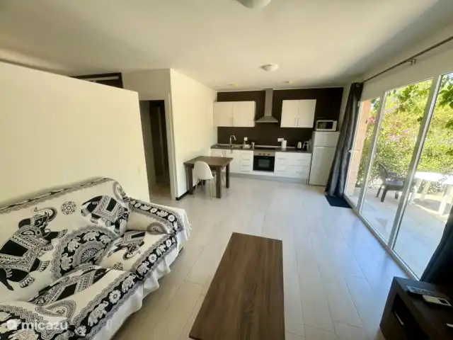 bungalow huren in Spanje, Costa Blanca, La Romana – Las Casitas La Ladera Casita 2 De volledig ingerichte keuken