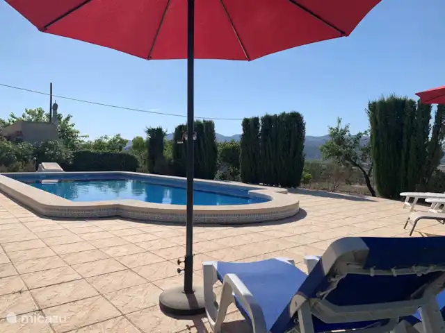 bungalow huren in Spanje, Costa Blanca, La Romana – Las Casitas La Ladera Casita 2 Her uitzicht bij het zwembad