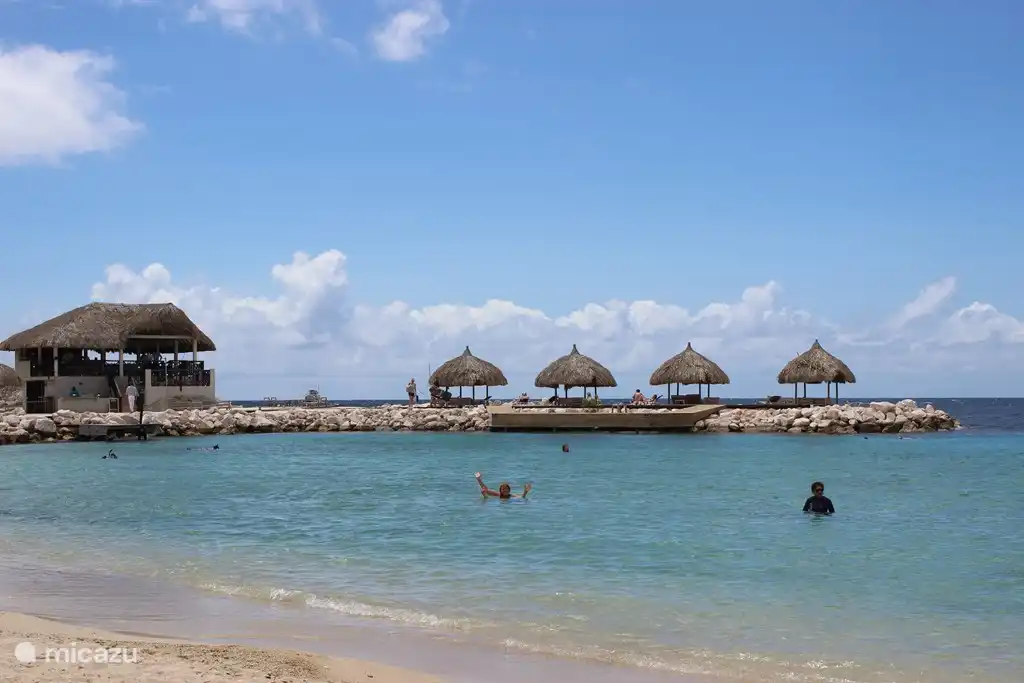 Plage de la baie bleue