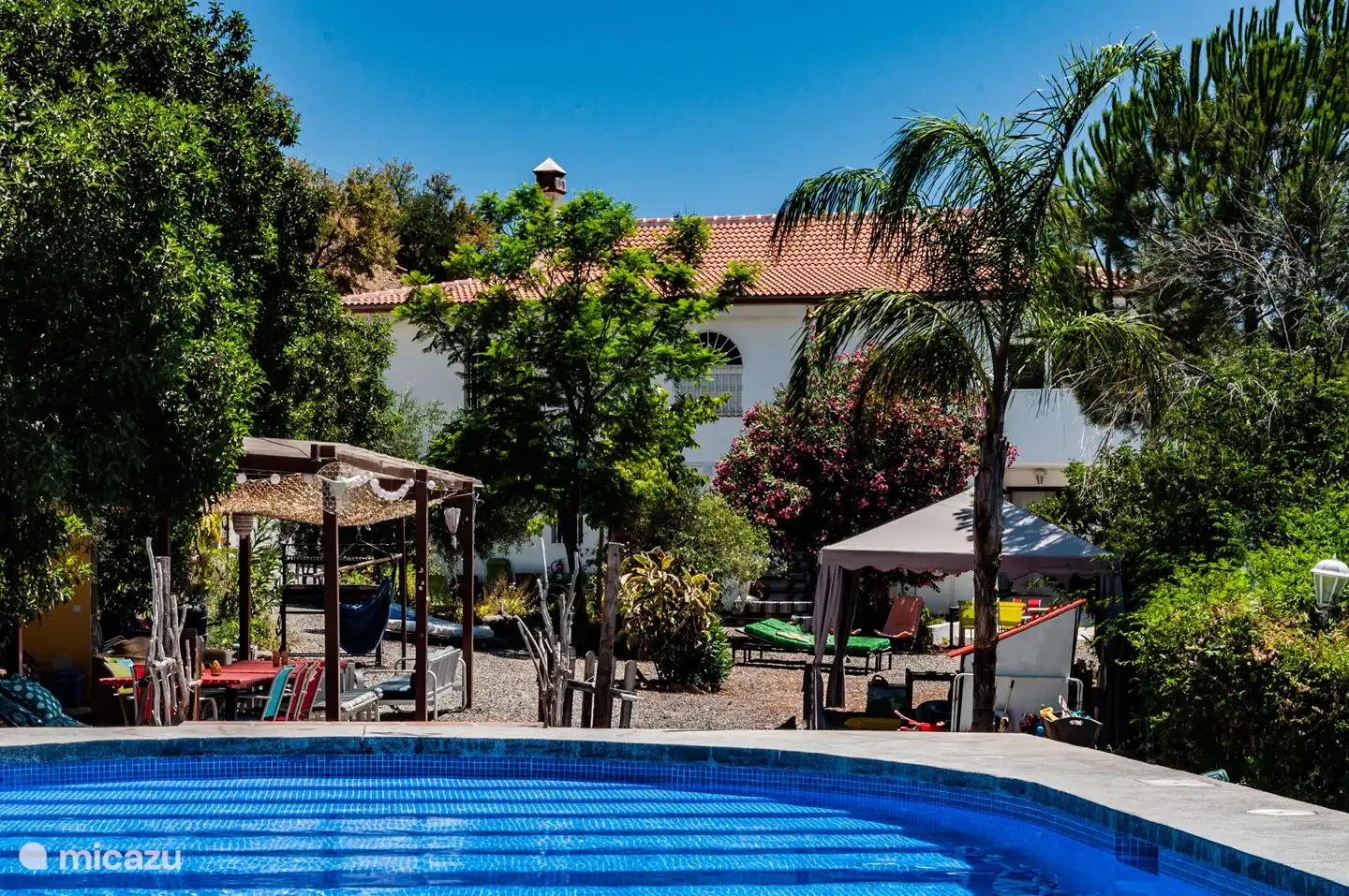 Nido Aguila Blanca in Spanien, Andalusien, Guaro - appartement