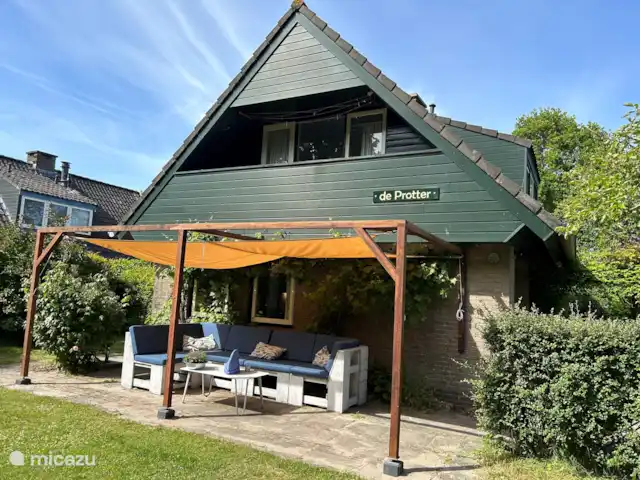 Huis aan het water: de Protter huren in Nederland, Friesland, Idskenhuizen - vakantiehuis Huis aan het water: de Protter huren in Nederland, Friesland, Idskenhuizen - vakantiehuis