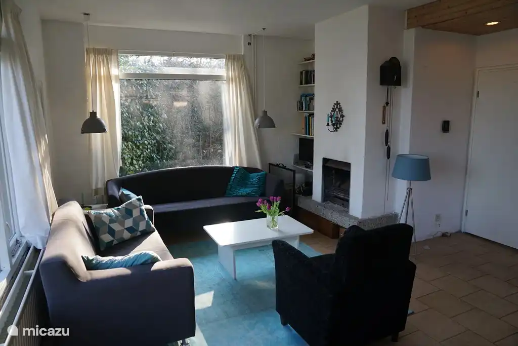 If the weather is slightly less, or it is later in the evening, then it is good to sit in the seating area where you can light the fireplace.