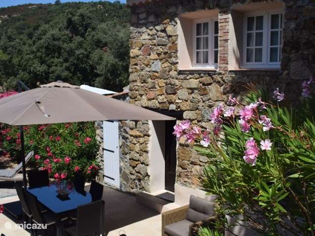 Holiday home in France, Provence-Alpes-Côte d'Azur – holiday house Hameau des Claudins no. 5 Vallaury