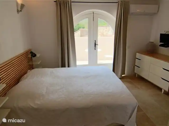 Hameau des Claudins n°18 Bourdin | France, Côte d'Azur, Le Plan-de-la-Tour - maison de vacances Chambre avec balcon