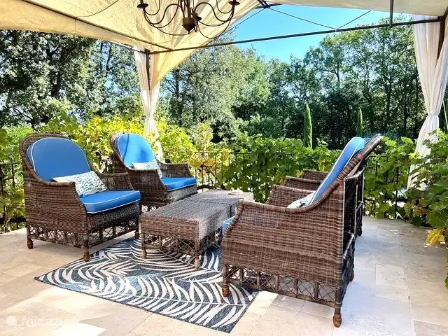 Location de Vacances France, Vaucluse, Roussillon, villa - Villa Rosalys Assise facile en terrasse
