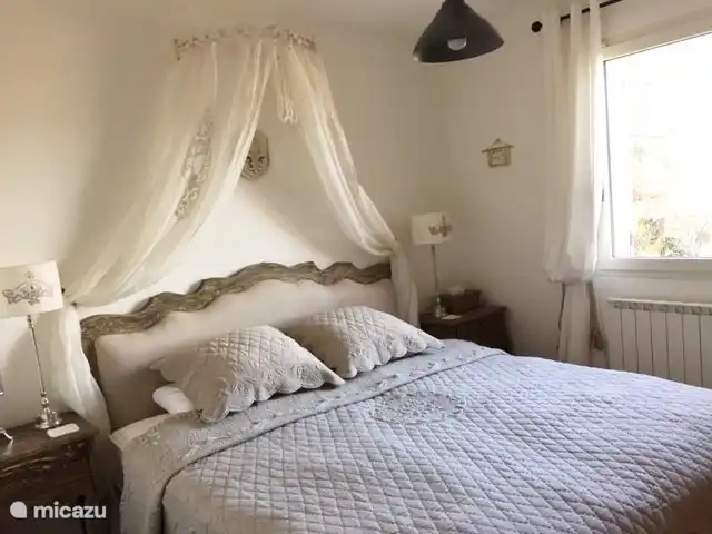 Location de Vacances France, Vaucluse, Roussillon, villa - Villa Rosalys Chambre 2 avec lit King size 200 x 200cm pouvant être converti en 2 lits simples