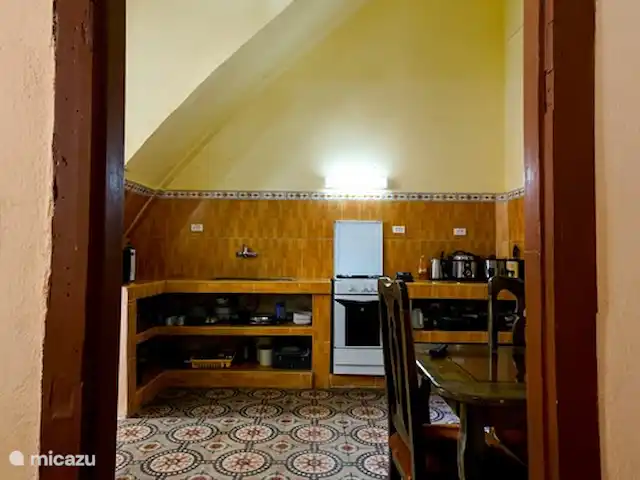 Location de Vacances Cuba, Occidental, La Havane, maison de ville - Casa La Havane - casa Guantanamera Cuisine avec eau chaude et appareils de cuisine