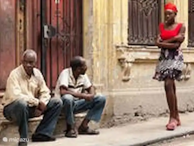 Location de Vacances Cuba, Occidental, La Havane, maison de ville - Casa La Havane - casa Guantanamera Scène de rue à Gervasio.