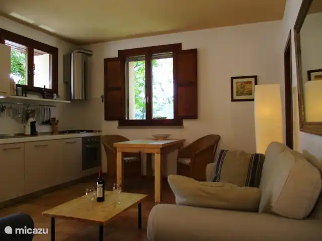 Location de Vacances Italie, Émilie-Romagne, Sarsina, appartement - Magnolia de Cabraldi Séjour + cuisine appartement Magnolia