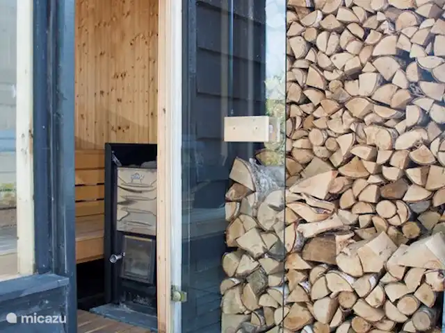 Wellness Lodge Ruigenhoek, Noordwijk | Pays-Bas, Hollande méridionale, Noordwijk - maison de vacances Le bois pour les poêles.