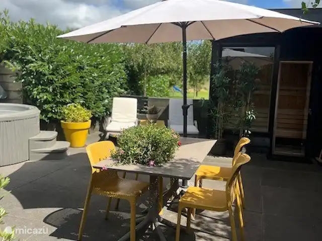 Wellness Lodge Ruigenhoek, Noordwijk | Pays-Bas, Hollande méridionale, Noordwijk - maison de vacances Profitez du petit déjeuner à l'extérieur au printemps et en été.