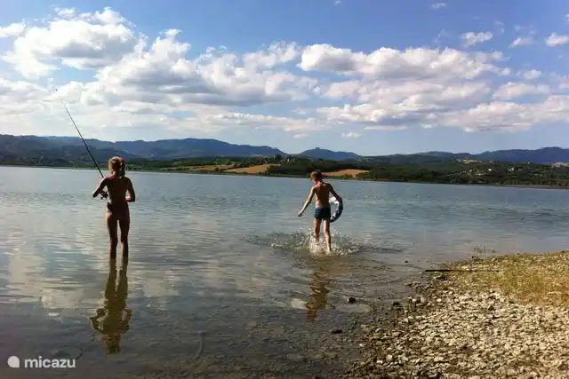Der wunderschöne See „Lago Bilancino“