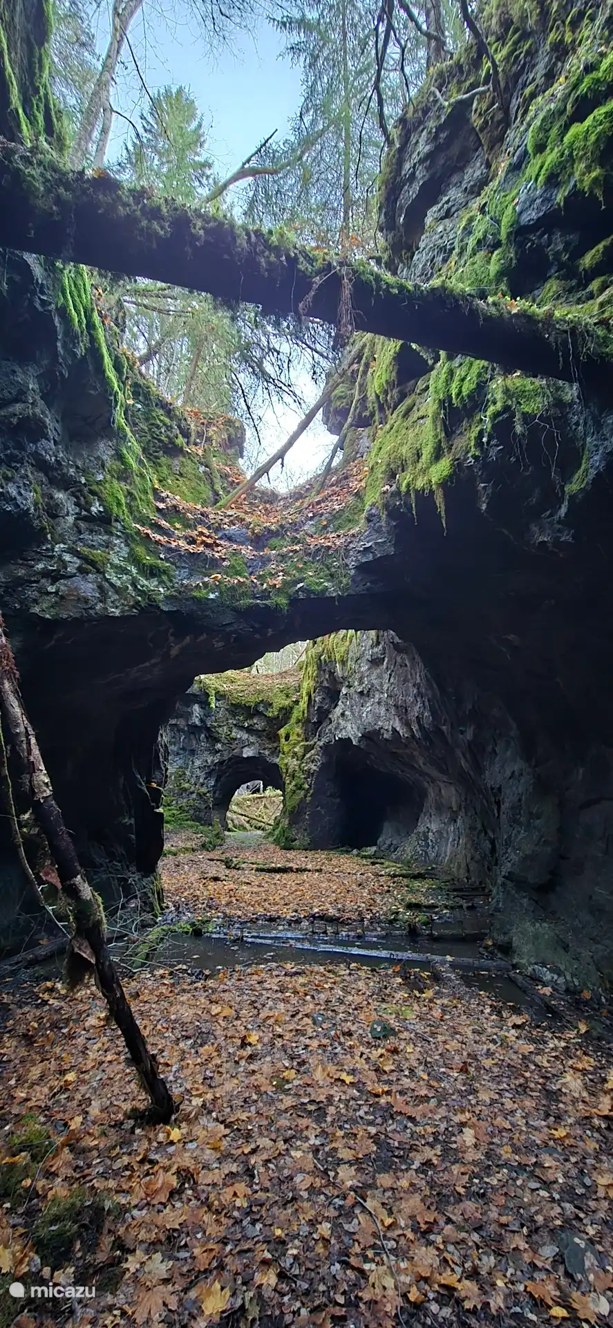 Oude ijzermijnen om te bezoeken tijdens een wandeling