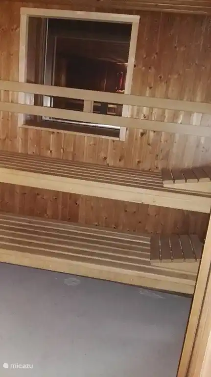 Unsere Sauna hat zwei ligplekken