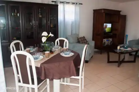 Vakantiehuis Aruba, Centraal Aruba, Santa Cruz vakantiehuis Macuarima Vacation De ruime woonkamer