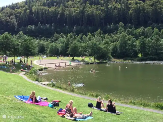 appartement huren in Duitsland, Sauerland, Niedersfeld - Winterberg – Luxe app. met sauna, Heerlykhuys A Op 500 meter van het appartement bevindt zich de Hillebachsee