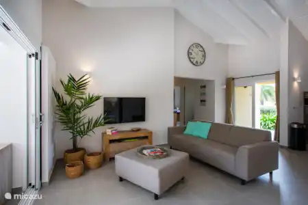 Vacation rental Curaçao, Banda Ariba (East), Jan Thiel villa Villa Dushi Fleur