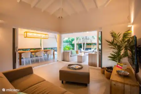 Vacation rental Curaçao, Banda Ariba (East), Jan Thiel villa Villa Dushi Fleur