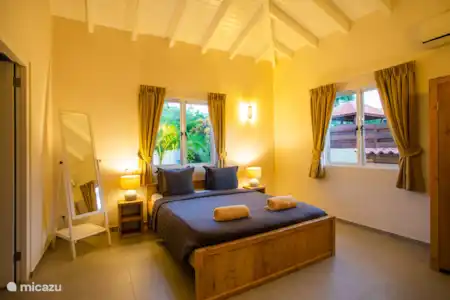 Vacation rental Curaçao, Banda Ariba (East), Jan Thiel villa Villa Dushi Fleur