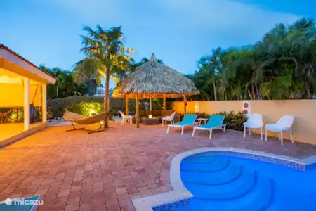 Vacation rental Curaçao, Banda Ariba (East), Jan Thiel villa Villa Dushi Fleur