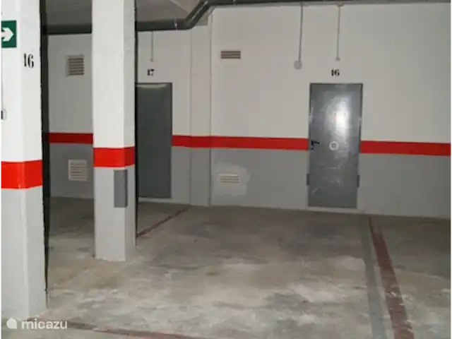 La Mata Viñamar 7 vista frontal al mar en España, Costa Blanca, La Mata - apartamento Es posible aparcar su coche en nuestro aparcamiento cerrado.