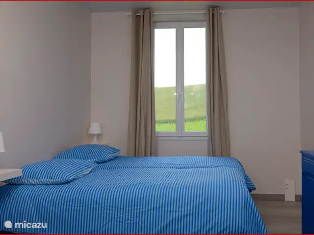 Gîte de la Roque | France, Aveyron, Conques - ferme Chambre, trois personnes.