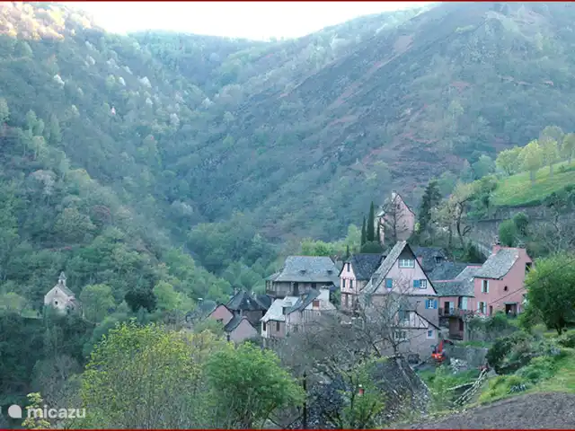 Gîte de la Roque | France, Aveyron, Conques - ferme Conques, banlieue.