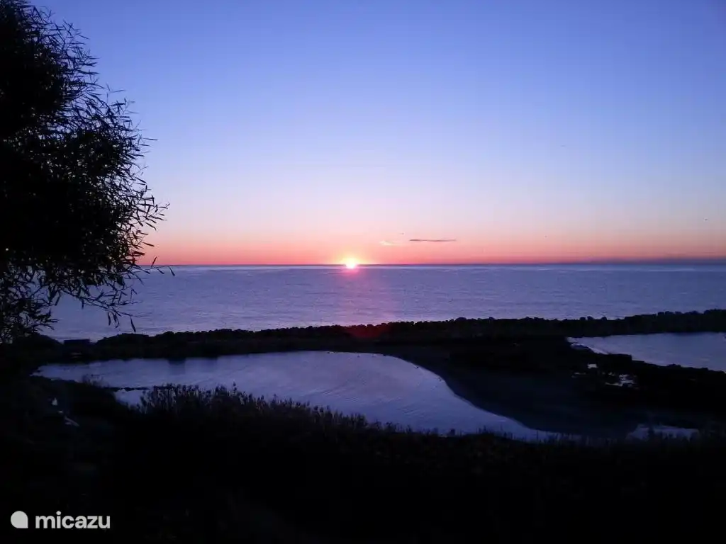Sonnenaufgang von einem der Balkone