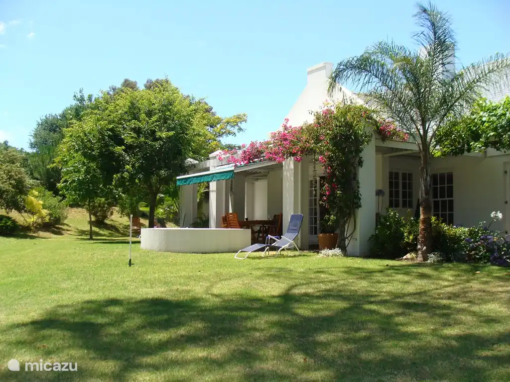 Rent The Little Paradise in Kuils River, Cape Town (Western Cape). Micazu