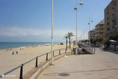 Vakantiehuis Spanje, Costa Blanca, Guardamar del Segura appartement Guardamar - Sfeervol en luxe De boulevard