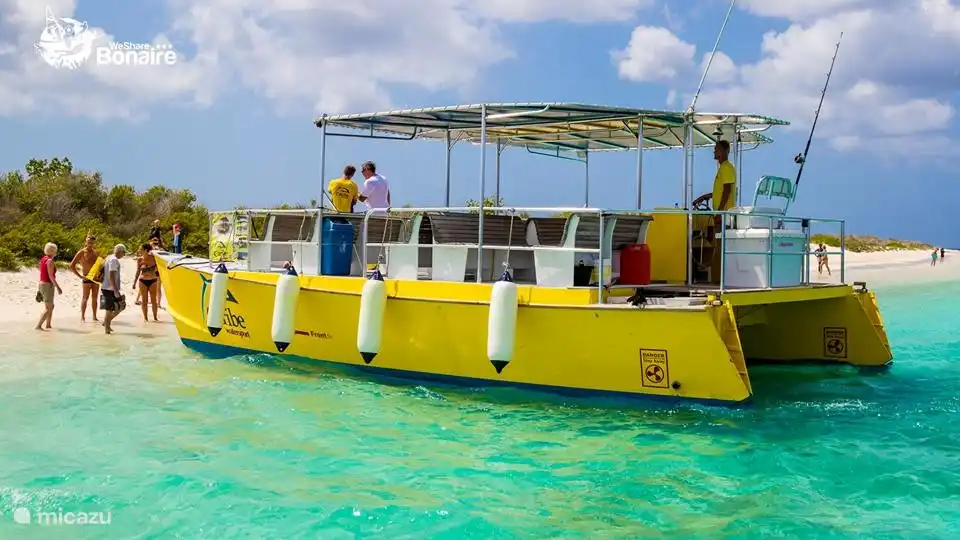 Découvrez Bonaire avec Caribe Watersport Watertaxi à Klein Bonaire
