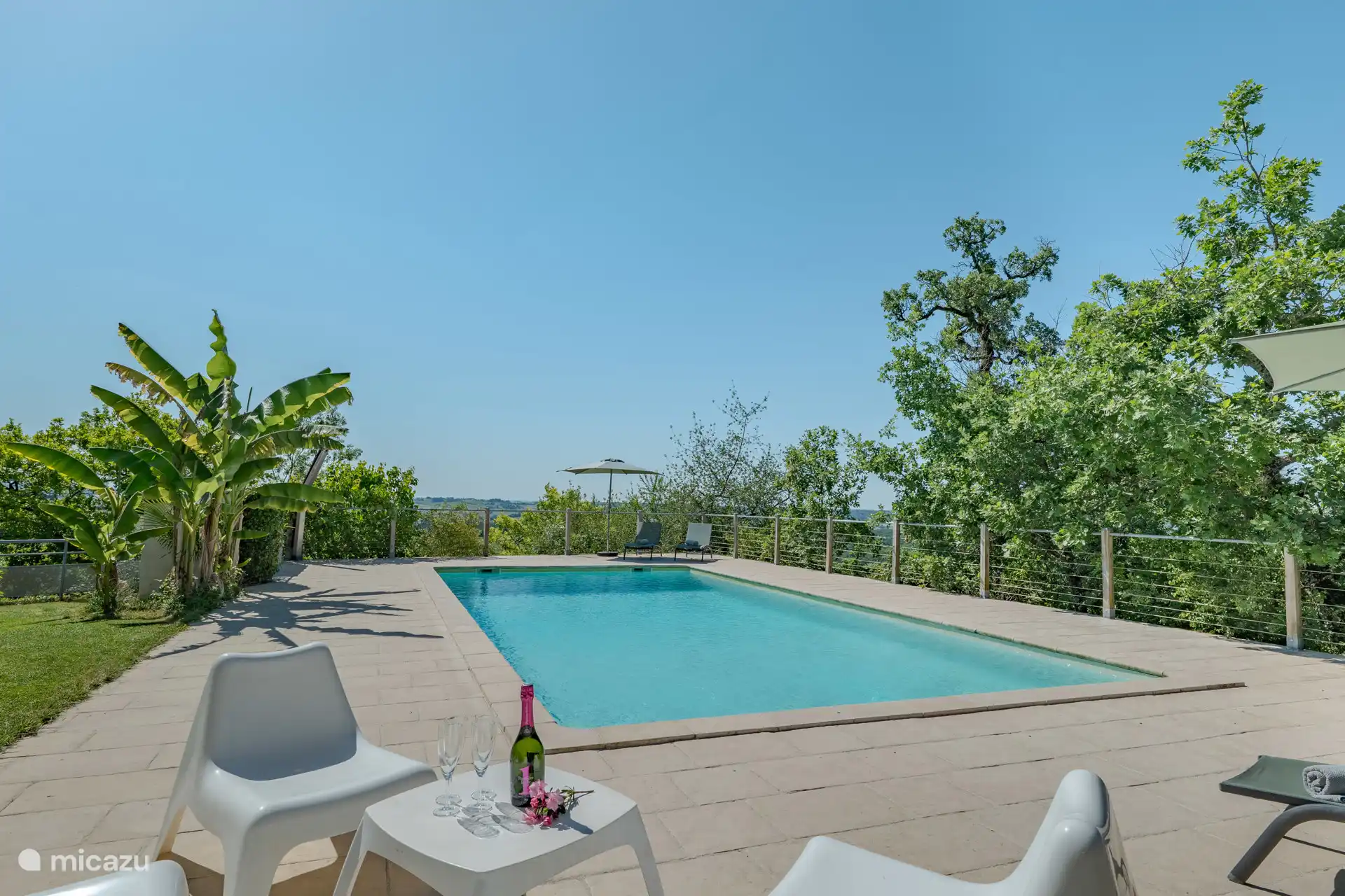 La piscina