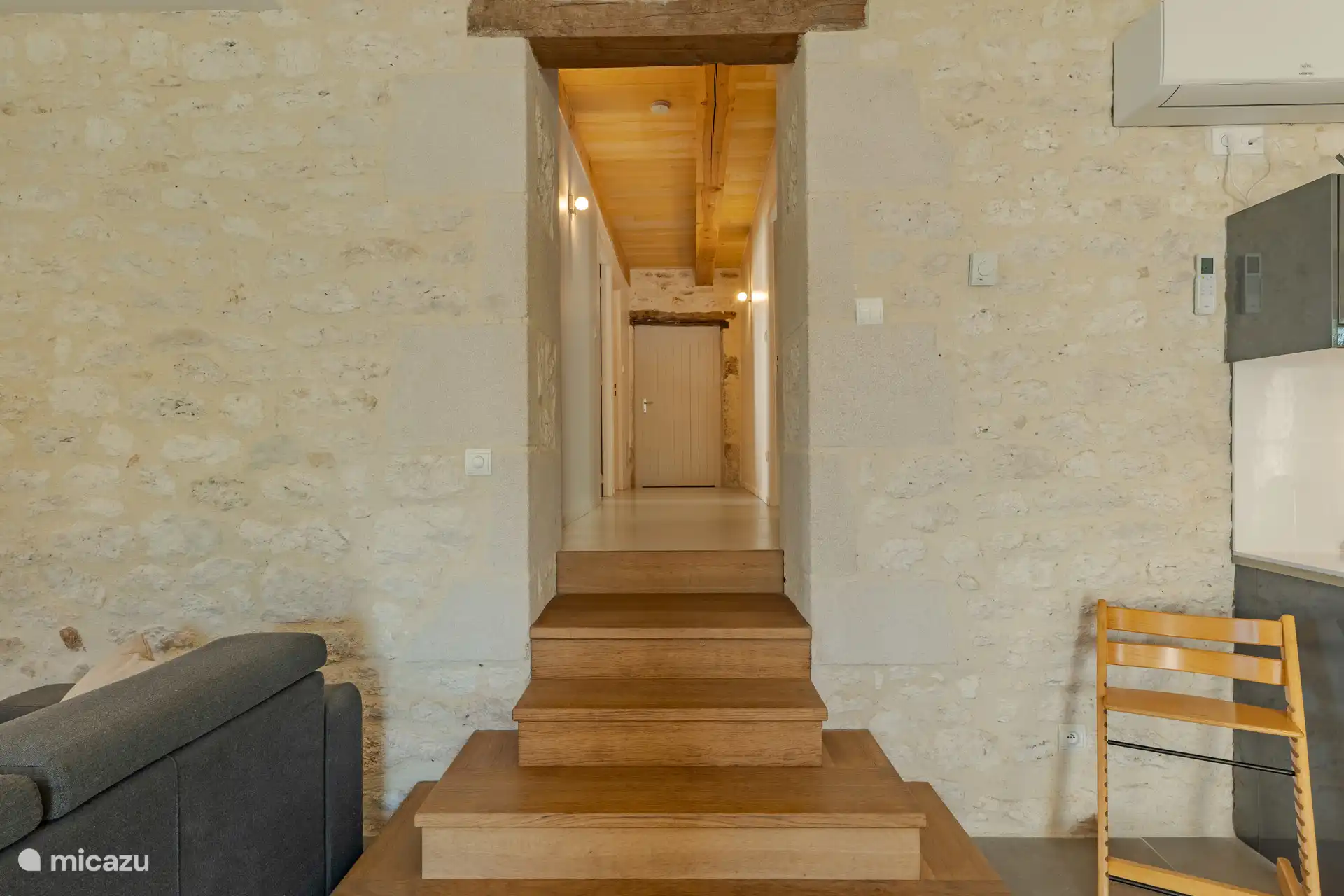 Escaleras al siguiente piso