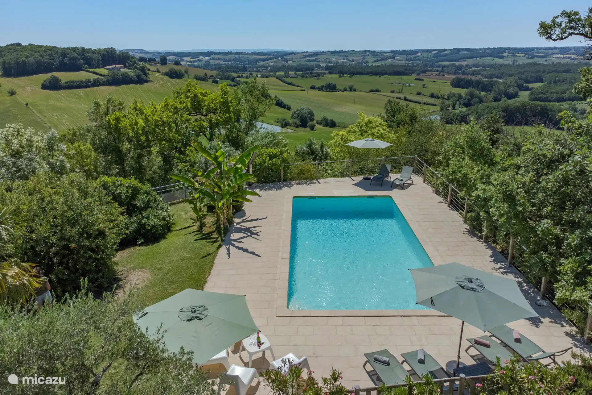 La piscina